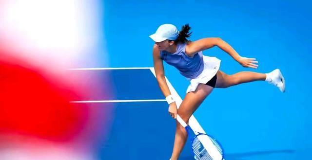 蕴显露无遗 蕴显露无遗