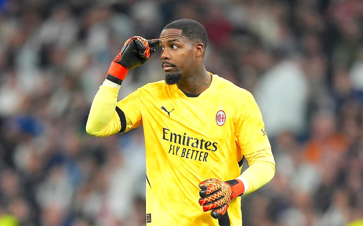 在经过一些, 大利俱乐部