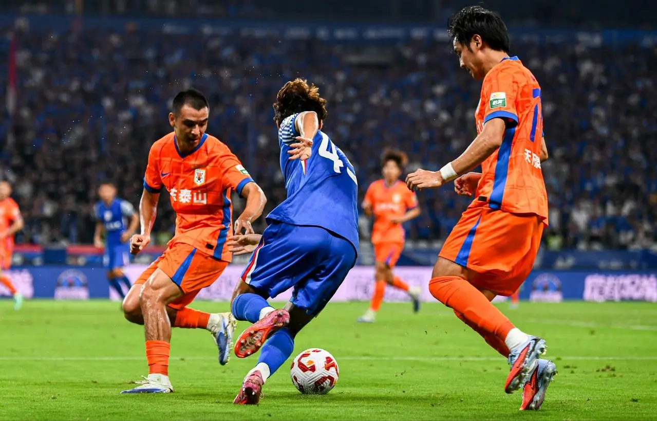 对他不满 对他不满