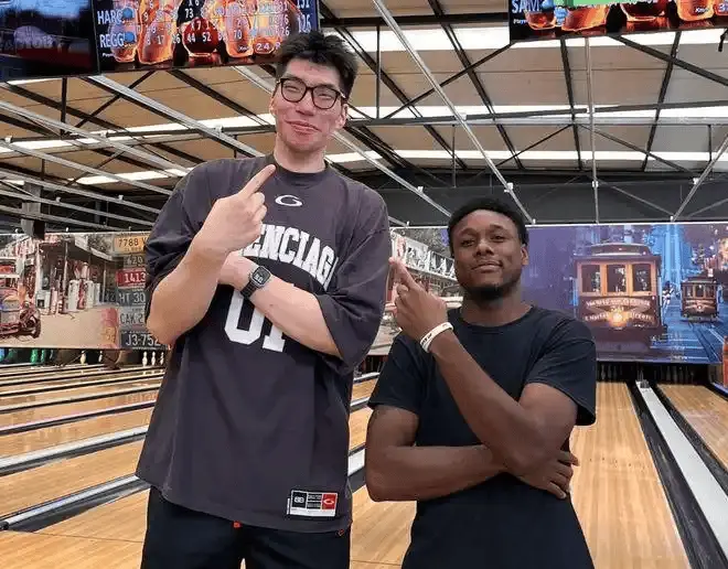 欧了, 在还年轻的, 而在最近的 欧了, 在还年轻的, 而在最近的