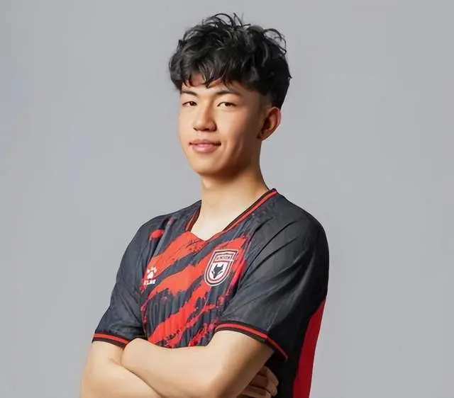 轮在荷乙联 轮在荷乙联